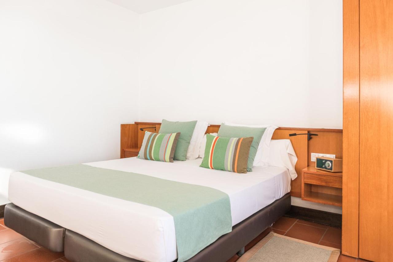 Almadraba Park Hotel Росас Экстерьер фото