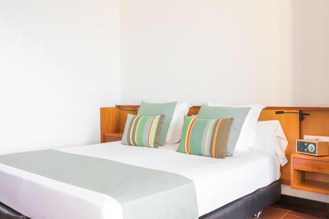 Almadraba Park Hotel Росас Экстерьер фото